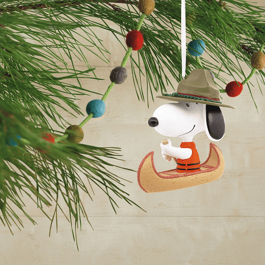 Hallmark Ornament I Peanuts® Snoopy in Canoe