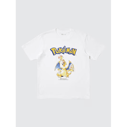 Preventa Polera Uniqlo Pokemon 30th anniversary - Charizard - Tallas Japonesas
