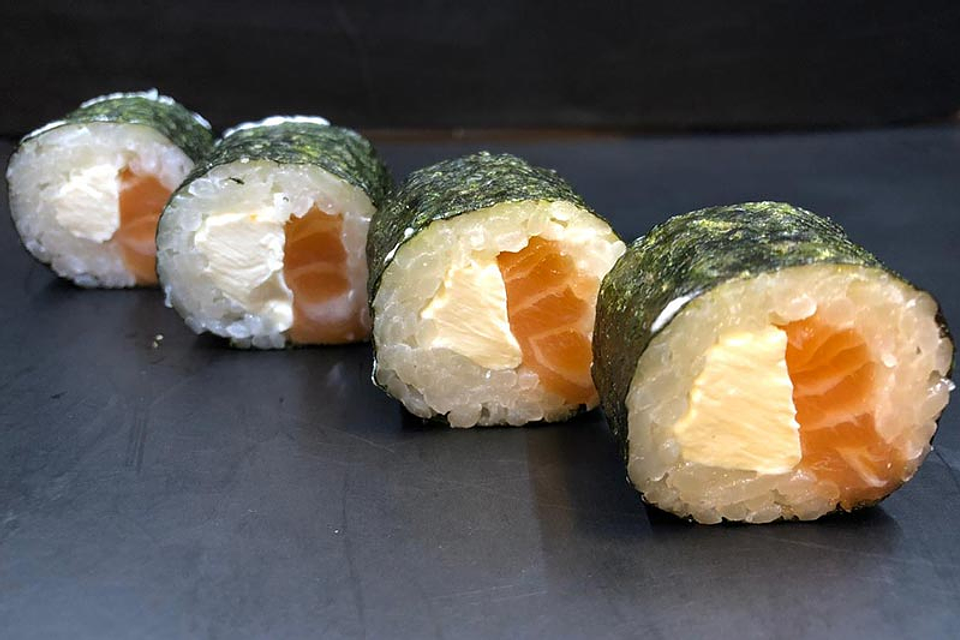 Hosomaki Salmón Queso Crema 1