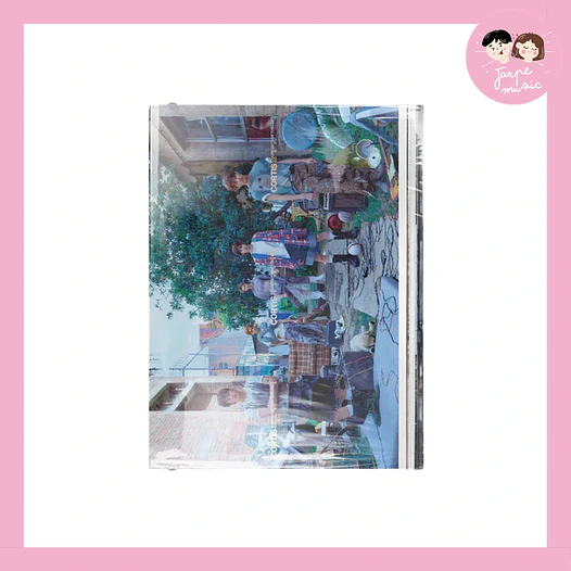 CORTIS - COLOR OUTSIDE THE LINES PHOTOBOOK VER 4