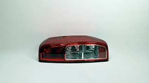 Farol Trasero Derecho Nissan Navara 2007-2013 YD25DDTI