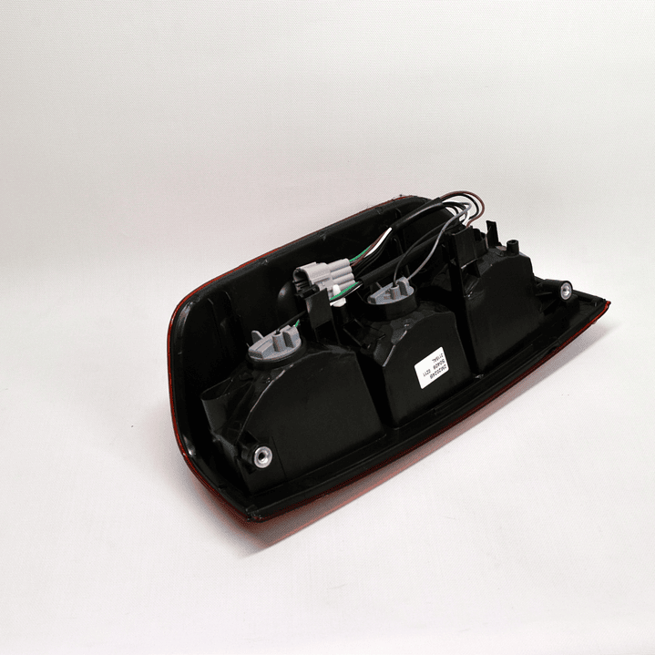 Farol Trasero Izquierdo Nissan Navara 2007-2013 YD25DDTI 2