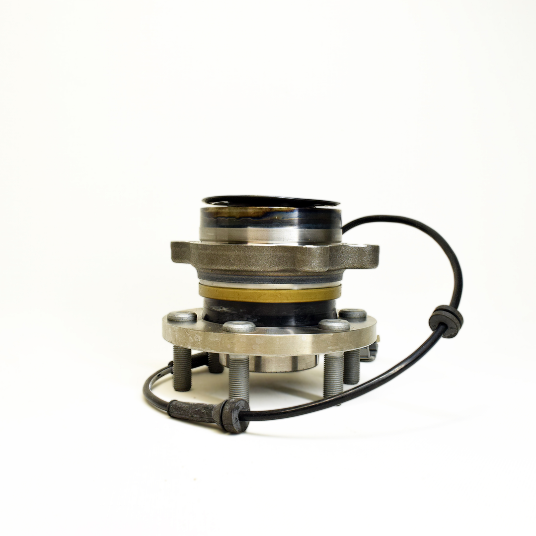 Maza Delantera 4x2 con Sensor – Nissan Navara 2.5 (2007–2013) -- Original Nissan México 1