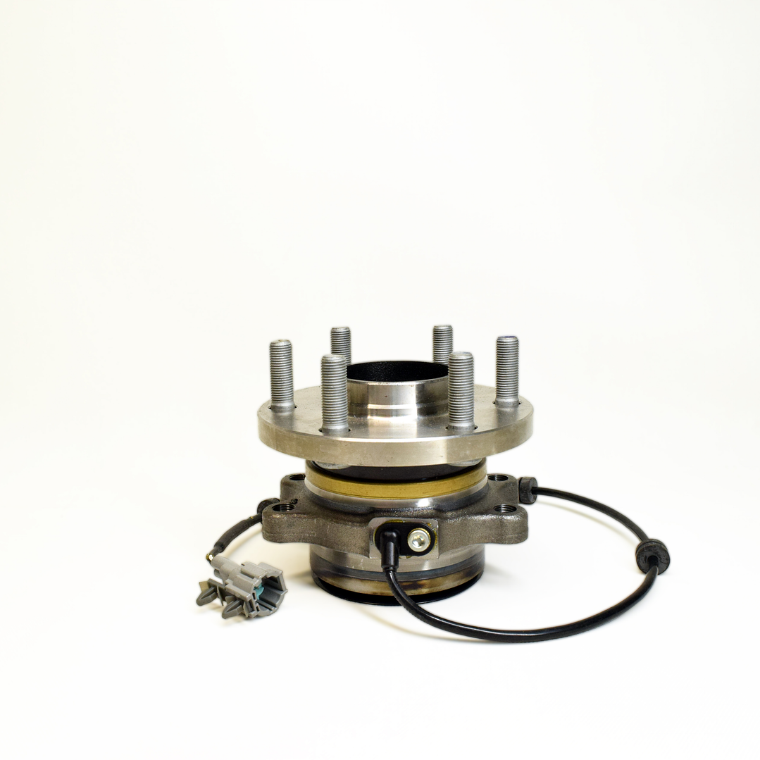 Maza Delantera 4x2 con Sensor – Nissan Navara 2.5 (2007–2013) -- Original Nissan México 4