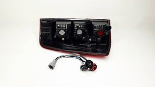 Farol Trasero Izquierdo Alternativo Nissan NP300 2.3 2015–2020