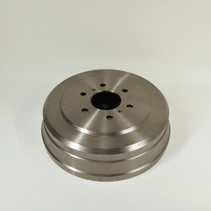 Tambor de Freno Trasero (Par – 2 Unidades) Alternativo Nissan NP300 2.3 YS23 / 2.5 QR25DE 1