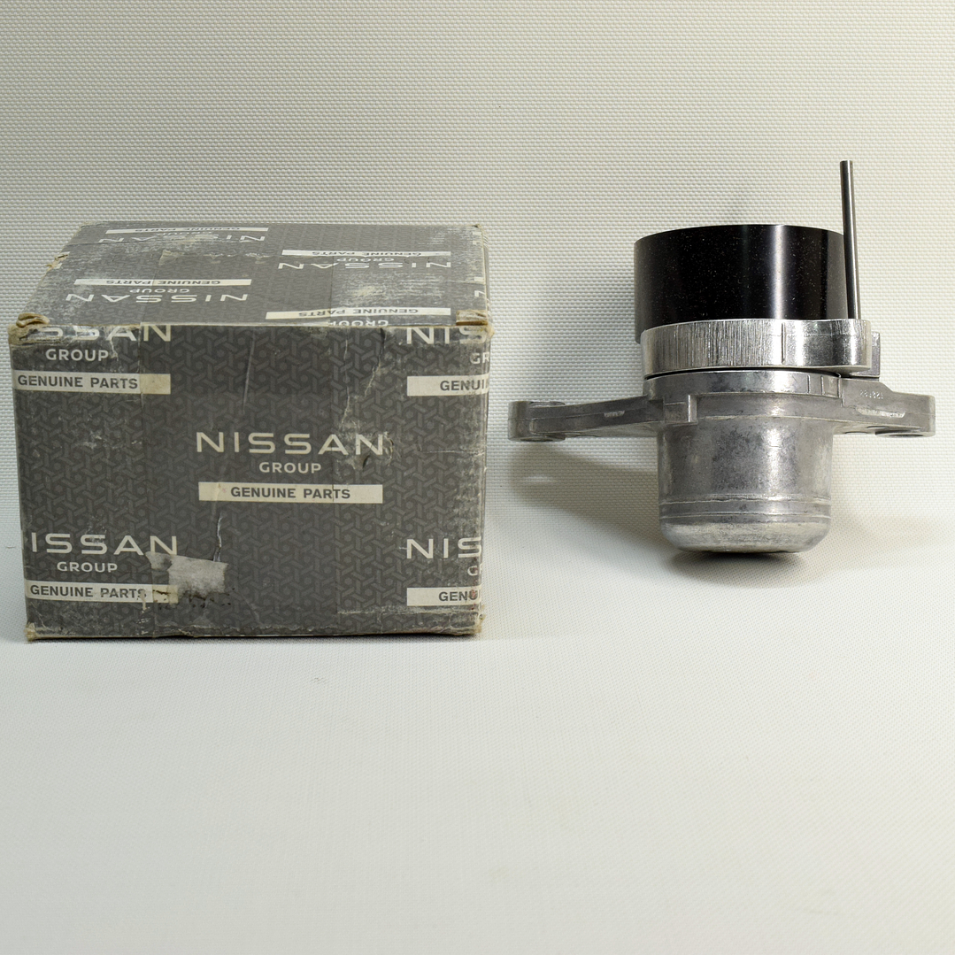 Tensor Correa de Alternador Original Nissan NP300 2.3 YS23 (2015–2020) 3