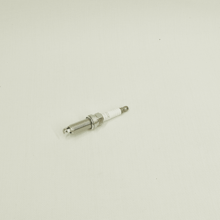 Bujías NGK – Juego 4 Unidades Nissan  2