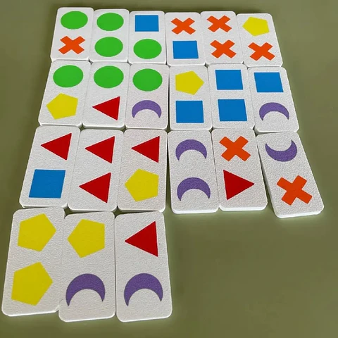 Domino formas y colores