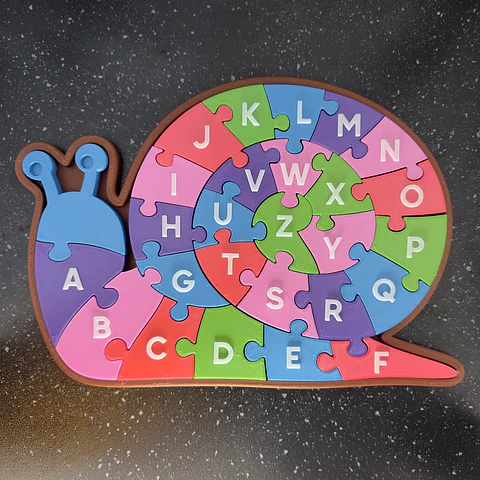 Puzzle caracol alfabético