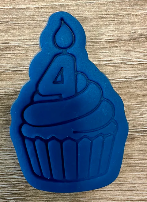 Molde cupcakes con numero 4