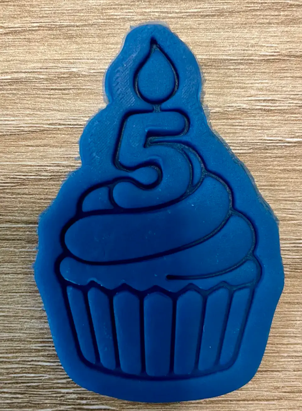Molde cupcakes con numero 5 2