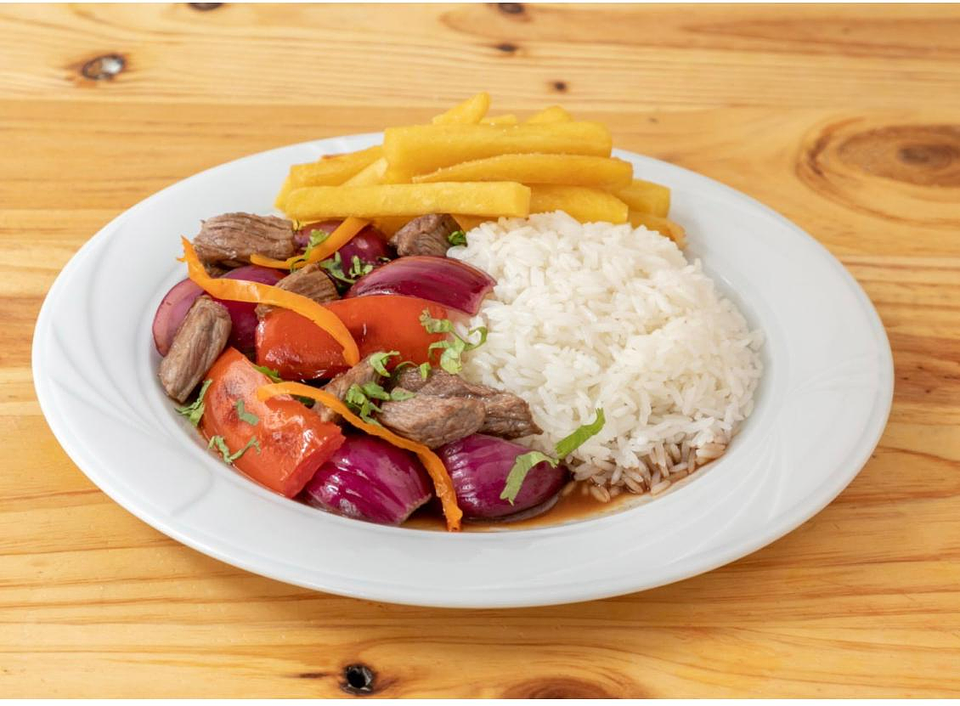 Peruvian Beef Stir Fry with White Rice and French Fries 1