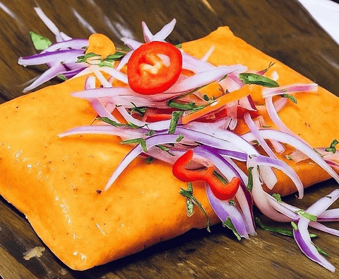 🫔 Tamales Peruanos con Salsa Criolla