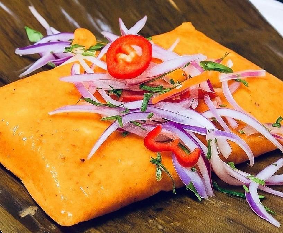 🫔 Tamales Peruanos con Salsa Criolla 1