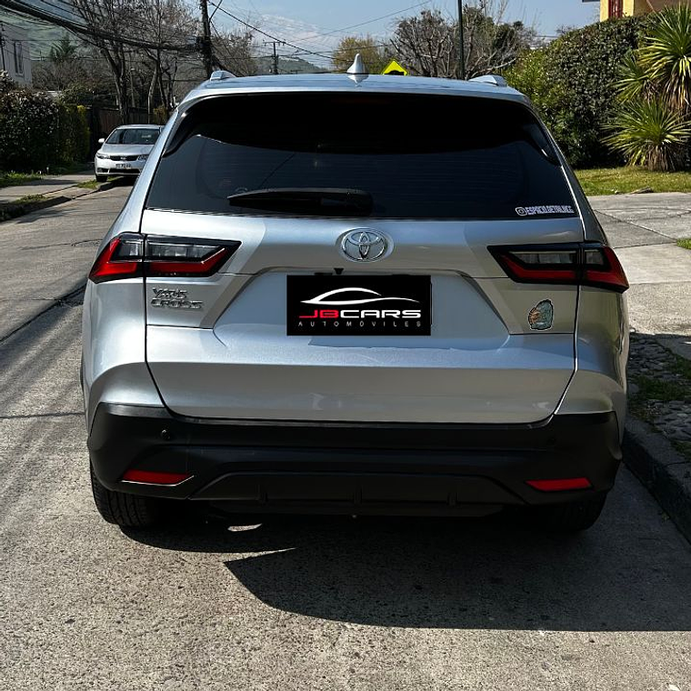 TOYOTA YARIS CROSS 1.5 XI 5MT 2024 5