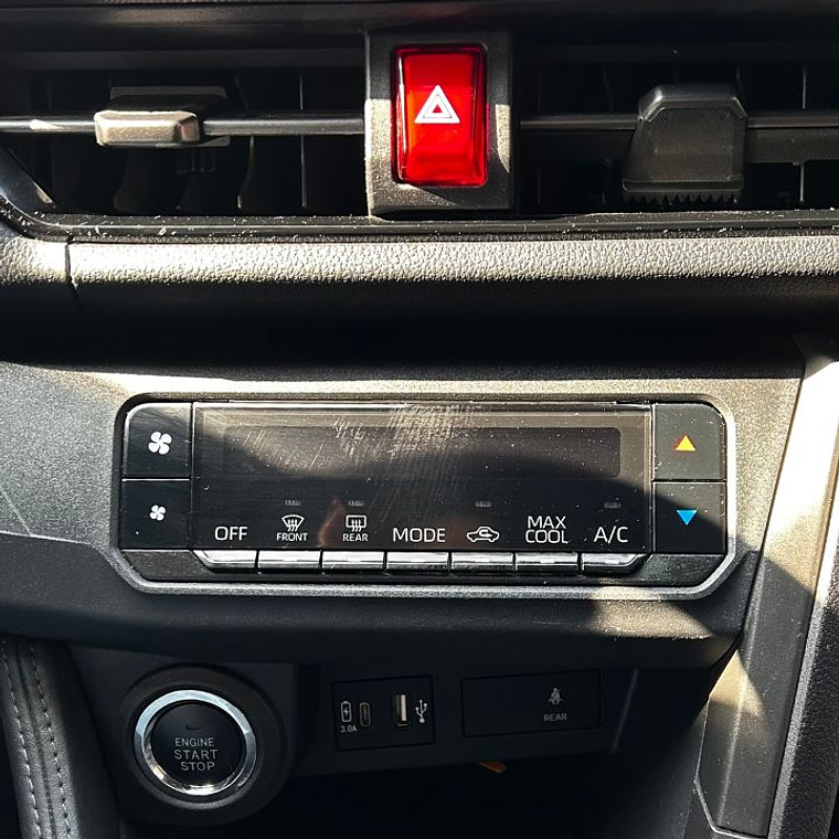 TOYOTA YARIS CROSS 1.5 XI 5MT 2024 13