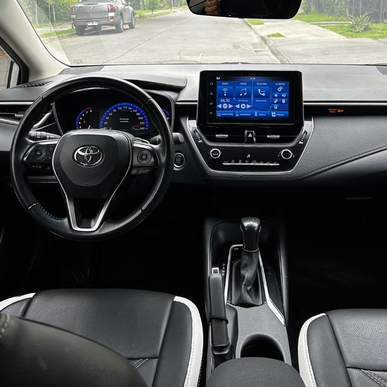 TOYOTA COROLLA XEI 2.0 2022 11