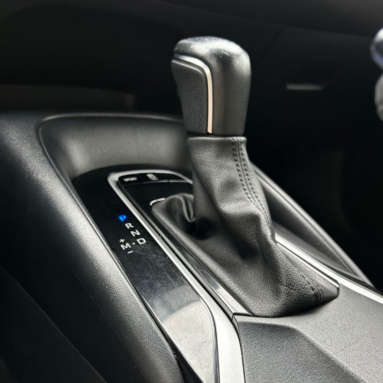 TOYOTA COROLLA XEI 2.0 2022 13