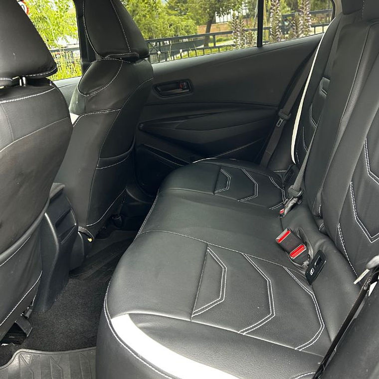 TOYOTA COROLLA XEI 2.0 2022 17