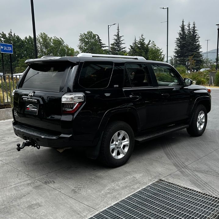 TOYOTA 4RUNNER 4X2 SR5 4.0 2016 5