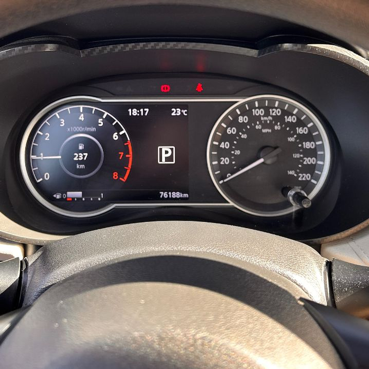 NISSAN VERSA CVT 1.6 2022 9