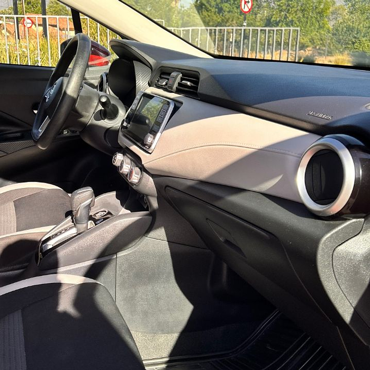 NISSAN VERSA CVT 1.6 2022 12