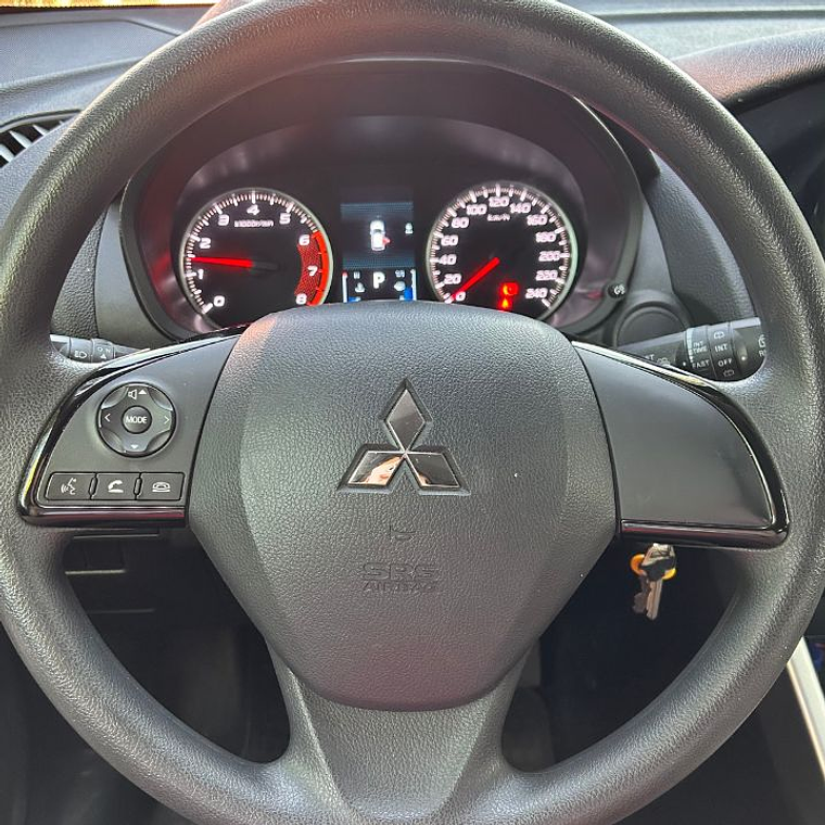 MITSUBISHI ECLIPSE CROSS RX 1.5 2024 11