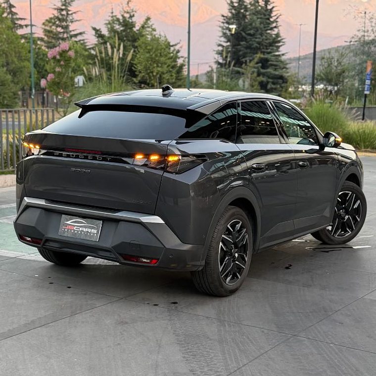 PEUGEOT 3008 GT HYBRID 136HP 2025 5