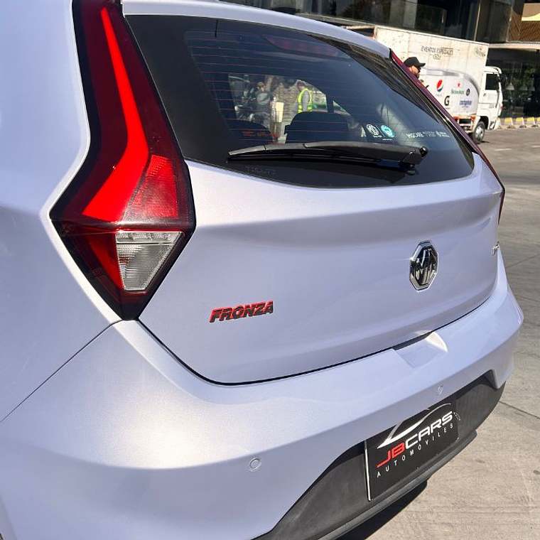 MG MG3 1.5L MT STD PLUS 2024 7