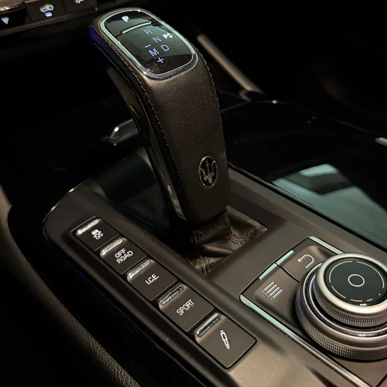 MASERATI LEVANTE 4X4 OTTO 3.0 2019 17