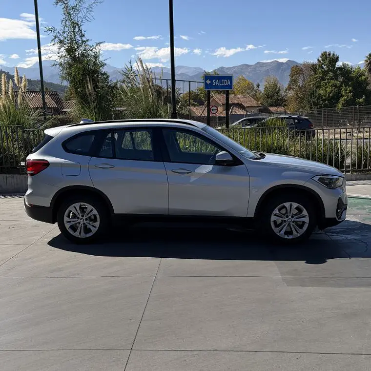 BMW X1 SDRIVE18I LCI 1.5 2021 8