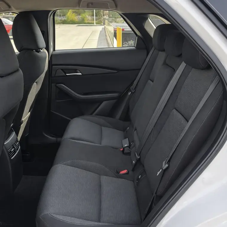 MAZDA CX30 2.O 2024 21