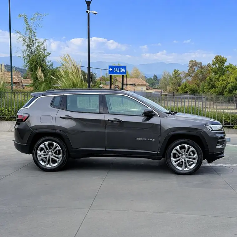 JEEP COMPASS LONGITUDE 1.3 AUT 2022 8