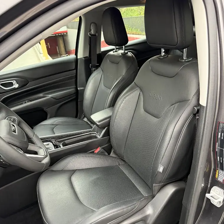 JEEP COMPASS LONGITUDE 1.3 AUT 2022 13