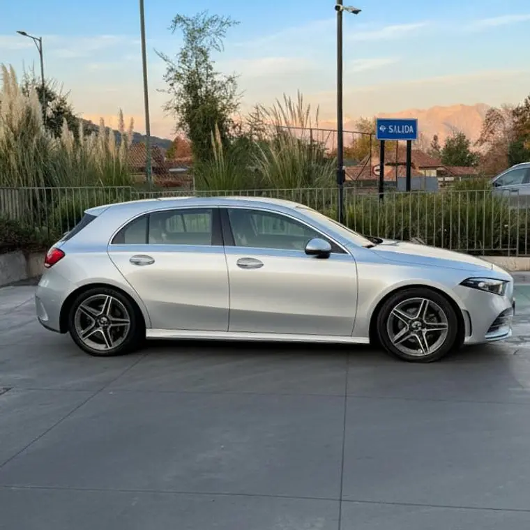 MERCEDES BENZ A200 HB 1.3 AUT 8