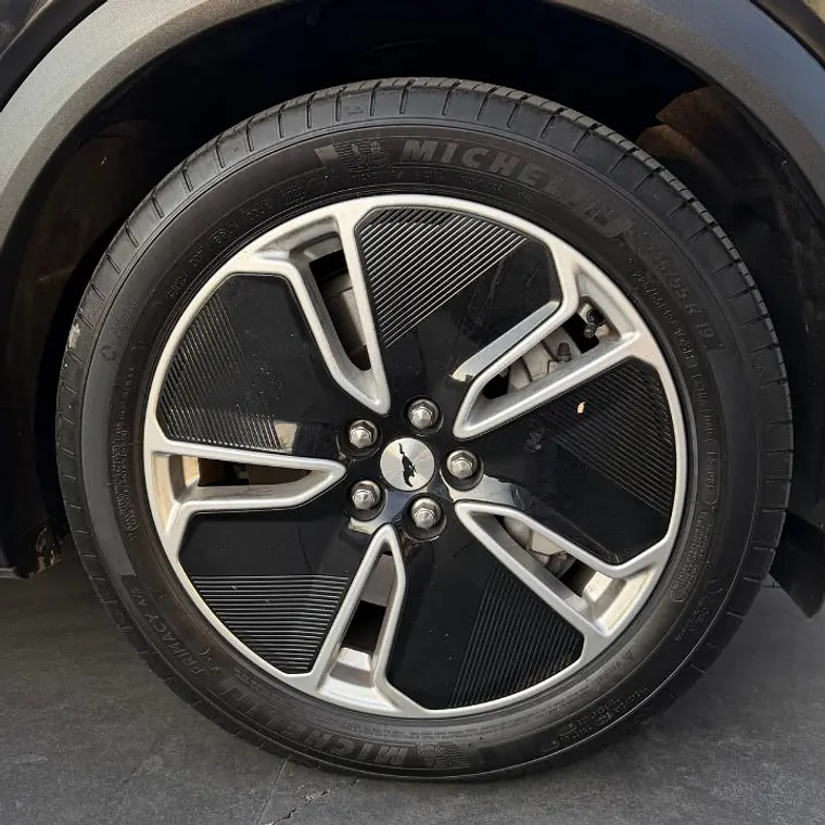 FORD MUSTANG MACH E 2024   23