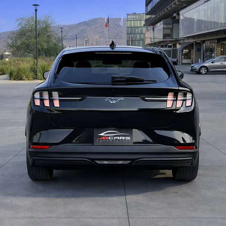 FORD MUSTANG MACH E 2024   6