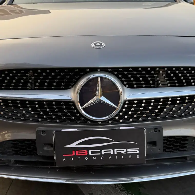 MERCEDES BENZ A250 AMG LINE 2.0 2023 24