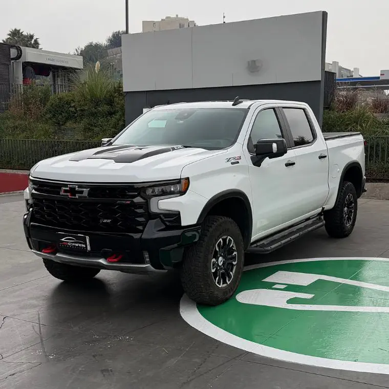 CHEVROLET SILVERADO SILVERADO CC 6.2L AT10 4X4 2023 2