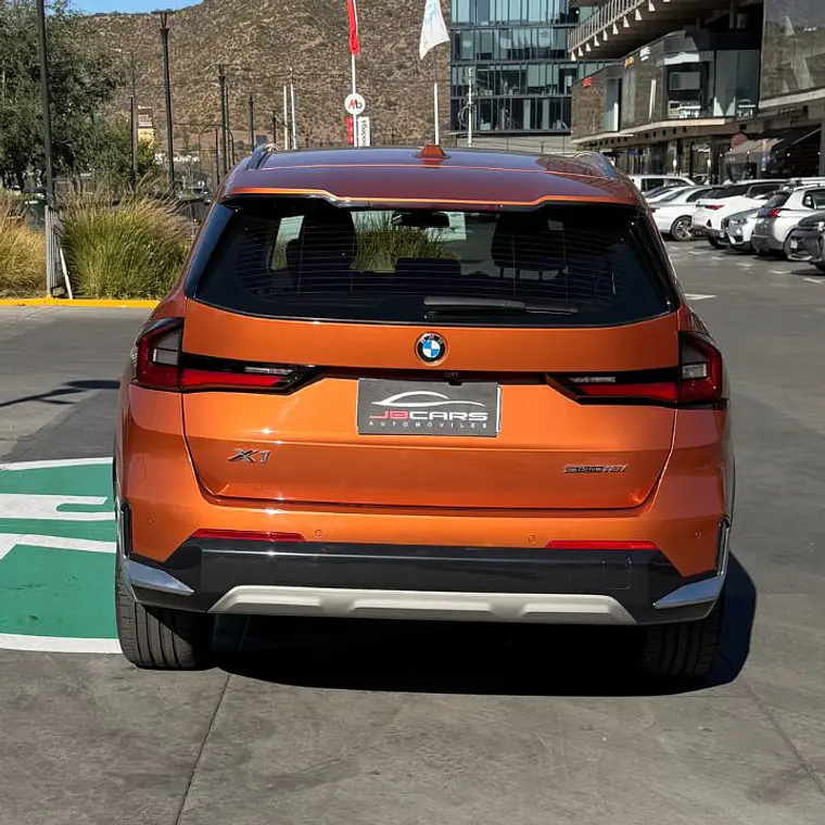 BMW X1 SDRIVE18I XLINE 1.5 2024 5