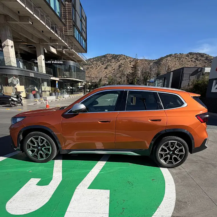 BMW X1 SDRIVE18I XLINE 1.5 2024 8