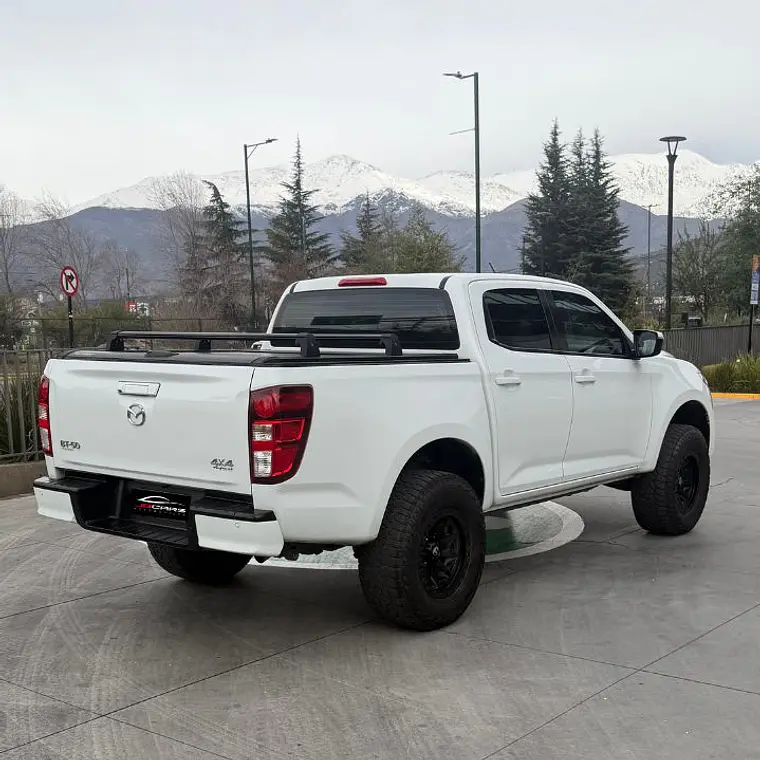 MAZDA BT 50 4X4 3.0 2022 5