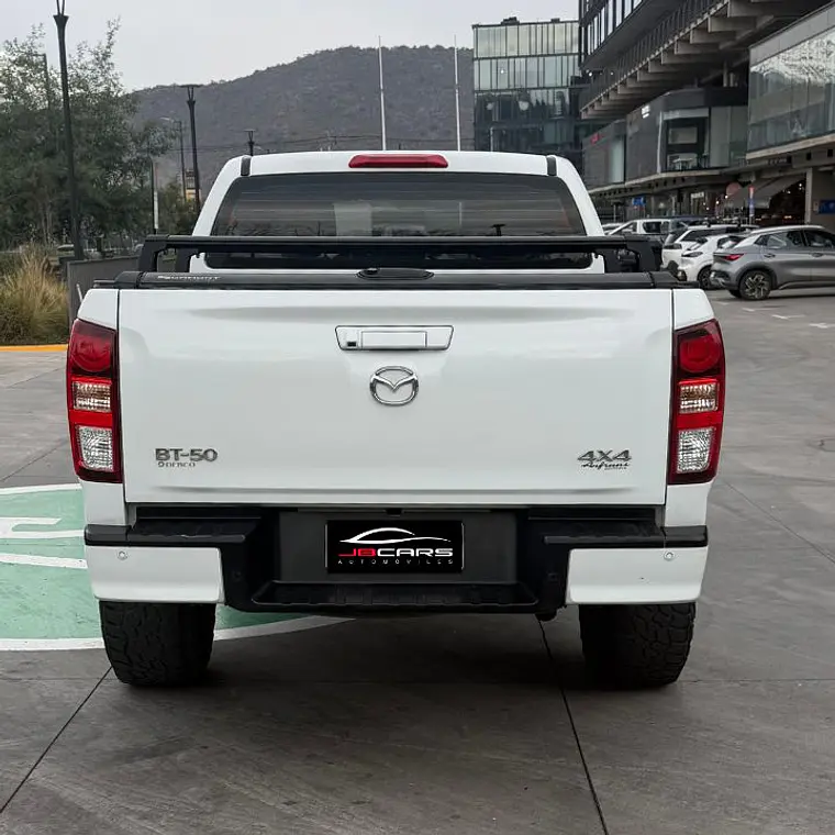 MAZDA BT 50 4X4 3.0 2022 6
