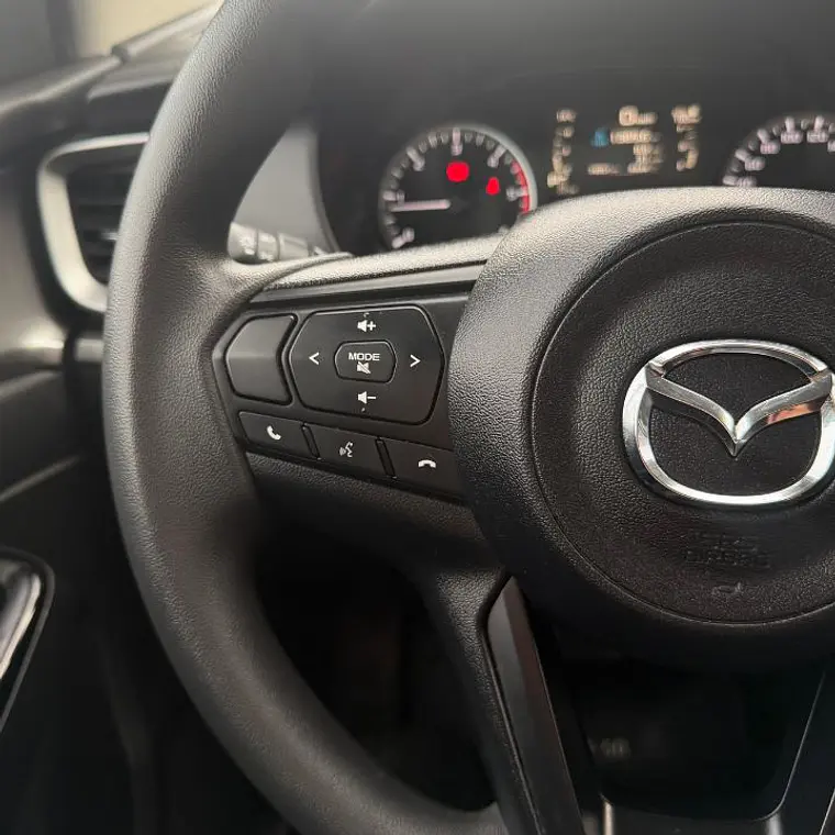 MAZDA BT 50 4X4 3.0 2022 13