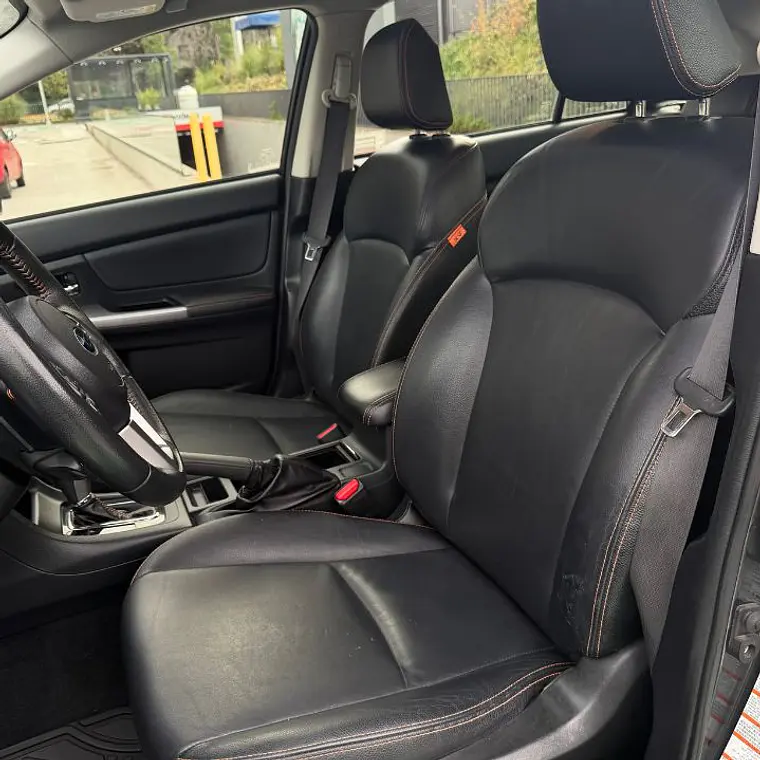 SUBARU XV LTD AWD CVT 2.0I 2016 12