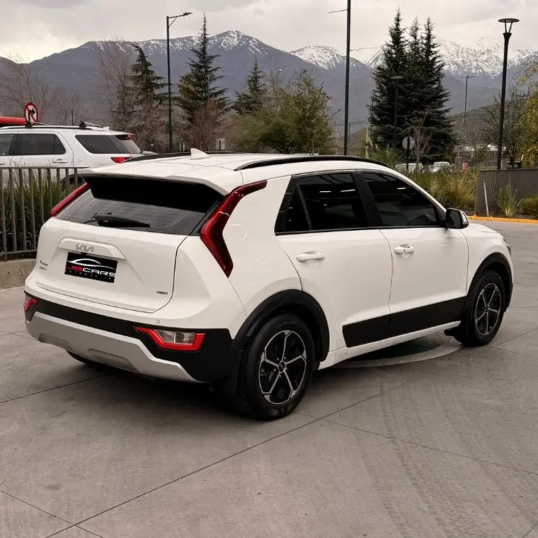 KIA NIRO LX HEV GDI 1.6 2023 5
