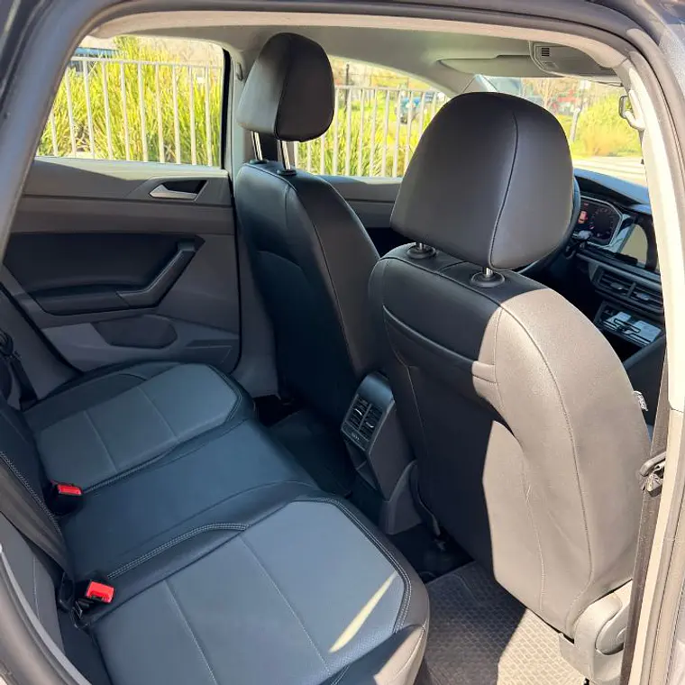 VOLKSWAGEN POLO HIGHLINE HB 1.6 2022 17