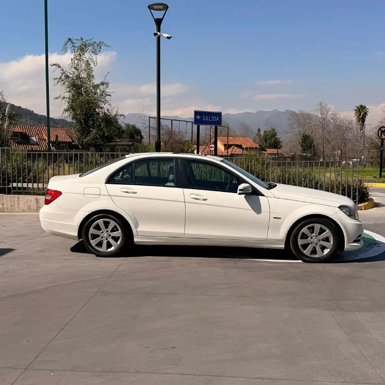 MERCEDES BENZ C180 CGI BLUE EFFICIENCY 2012 8