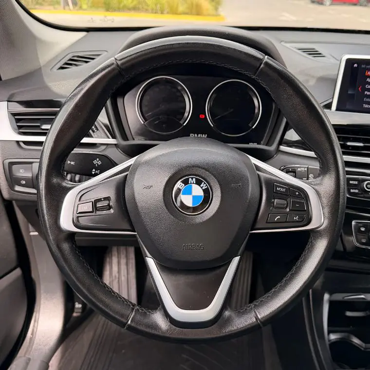 BMW X1 SDRIVE 18I LCI 1.5 2022 13